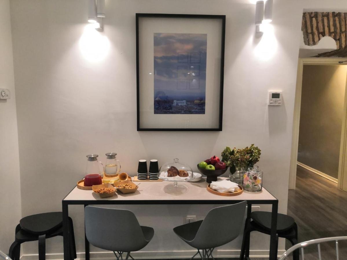 N - Space Modern Guestrooms โรม ภายนอก รูปภาพ